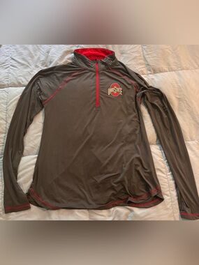 THE Ohio State University Gray Pullover with Red Collar Accent